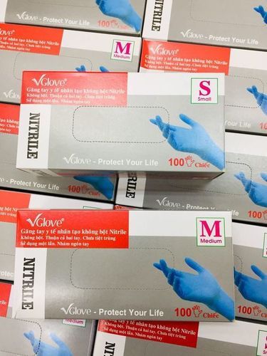 Disposable Nitrile Examination Gloves - Sterilized, Powdered, Full Finger Wear, Blue Color | Ideal for Hospitals and Clinics, Disposable, Versatile Usage