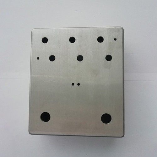 Aluminum Alloy Guitar Accessory Case Size: 138*120*43