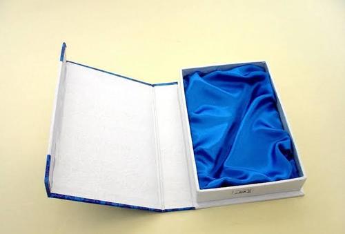  फैंसी गिफ्ट पैकेजिंग बॉक्स 