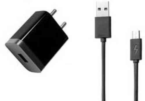 काले रंग का USB चार्जर साइज़: स्टैंडर्ड