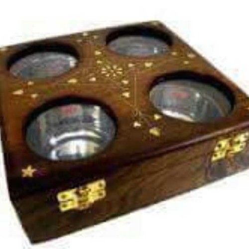 Durable Wooden Dry Fruit Box