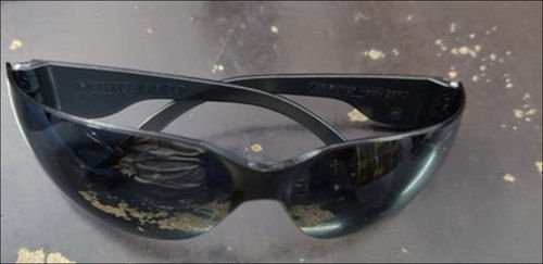 Black Color Safety Goggles Gender: Male