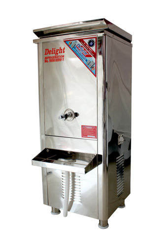 Stainless Steel Water Cooler Capacity: 400 Liter/Day