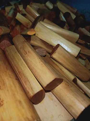 Dried Sandalwood Log Grade: A