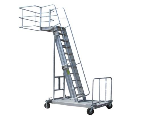 Portable Tanker Aluminium Step Ladder Size: As Per Order Or Availability