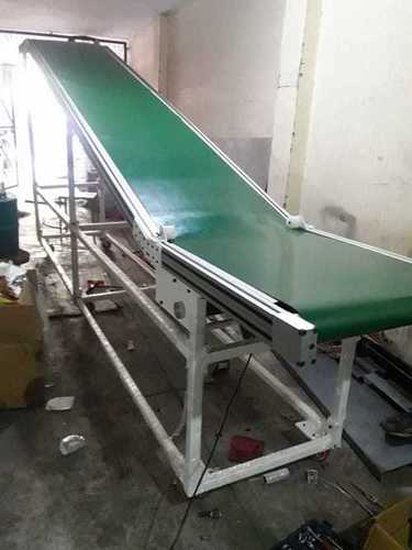 Mild Steel Industrial Packing Conveyor Load Capacity: 500  Kilograms (Kg)