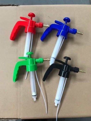 मिस्ट स्प्रे और ट्रिगर पंप