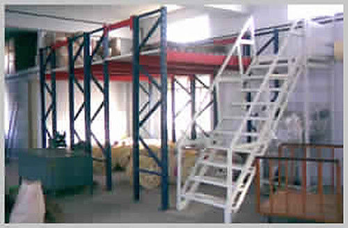 Mezzanine Flooring For Industrial Warehouse