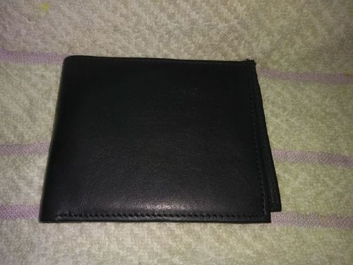 Black Colored Mens Leather Wallets
