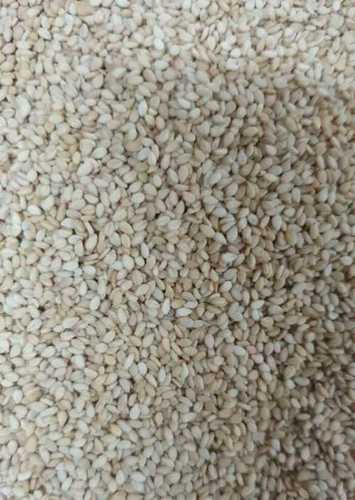 Dried And Cleaned Sesame Seeds