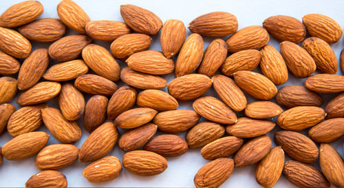 Natural Raw Almond Nuts