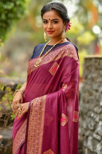 Cotton Silk Anushka Patola-2 Ladies Saree