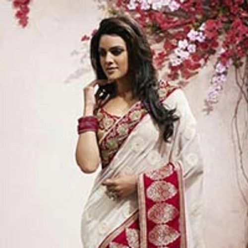 Wrinkle Free Attractive Women Saree