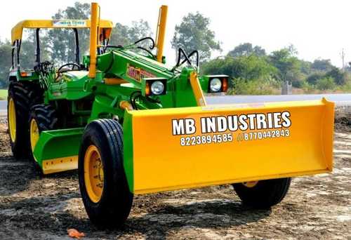 Tractor Fitted Grader With Dozer Hardness: Mild Steel