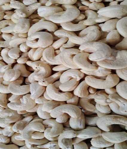 Best Price Whole Cashew W320 Broken (%): 1%