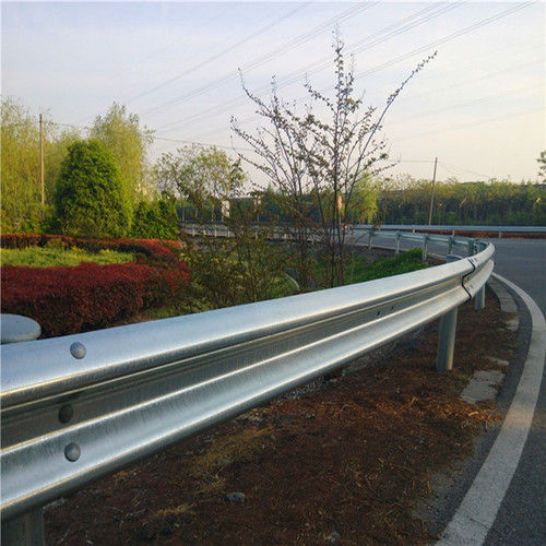 Flex Beam Highway Guardrail