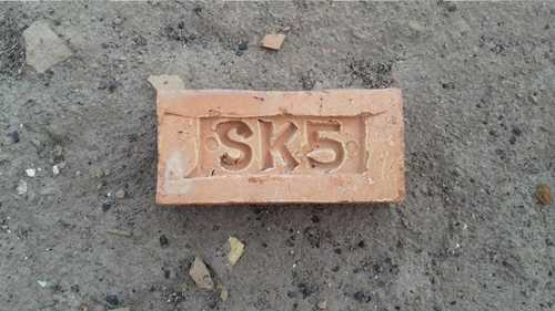 Light Weight Red Clay Brick Porosity: Solid