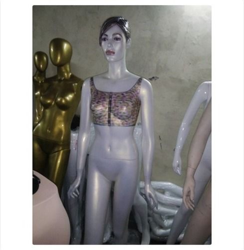 Female Full Body Mannequin With Blouse Age Group: Adults