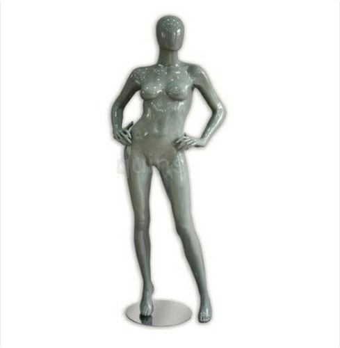 Faceless Female Full Body Standing Mannequin