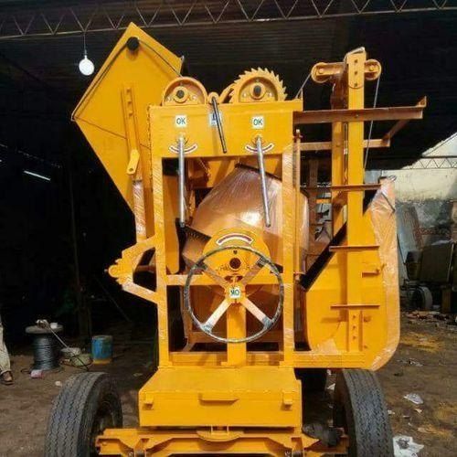 Concrete Mixer With Mechanical Hopper and Lift