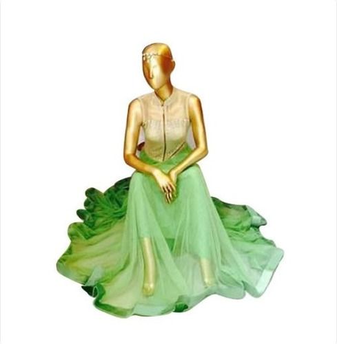 Female Golden Sitting Mannequin Age Group: Adults