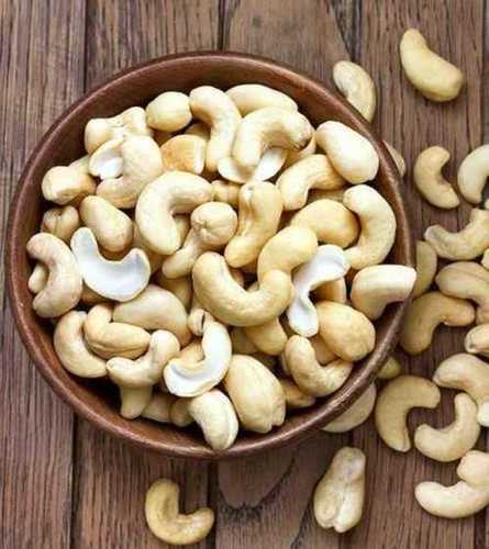 Natural Dried Cashew Nuts