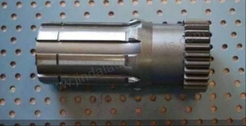 UTB Romania Tractor Shaft 28 / 8 Teeth Part No 31.17.106