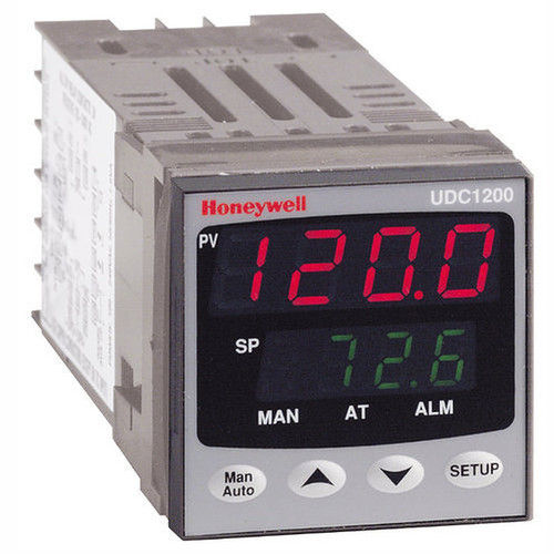 यूनिवर्सल डिजिटल तापमान नियंत्रक (हनीवेल UDC1200)