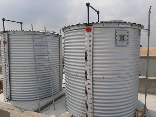 Industrial Water Storage Tank Capacity: 1000 Kiloliter/Day