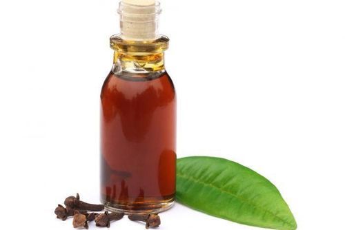100% Pure Clove Leaf Oil