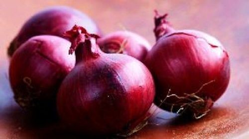 Oval Farm Fresh Red Onion