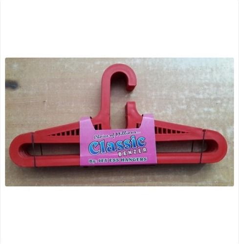 PP Plastic Stylish Benzer Hanger