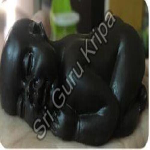 Tasty And Crispy Newborn Baby Shaped Chocolates