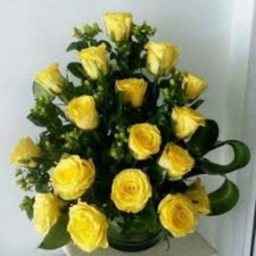 Natural Fresh Yellow Roses