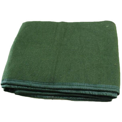 Hospital Green Woolen Blankets Age Group: Adults