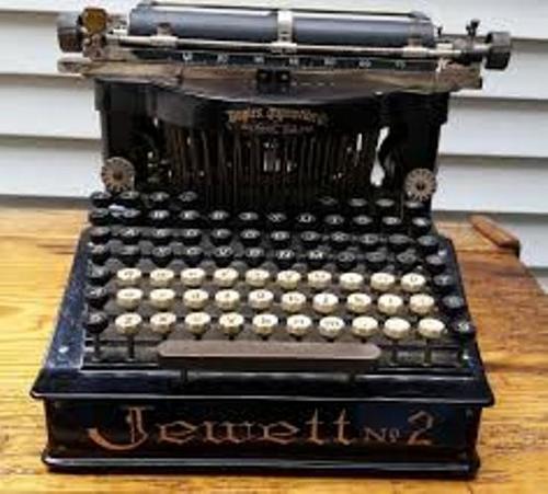 Decorative Vintage Old Antique Typewriter - Feature: Good Working Condition