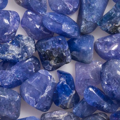 High Quality Tanzanite Gemstone (Blue-Ruby)