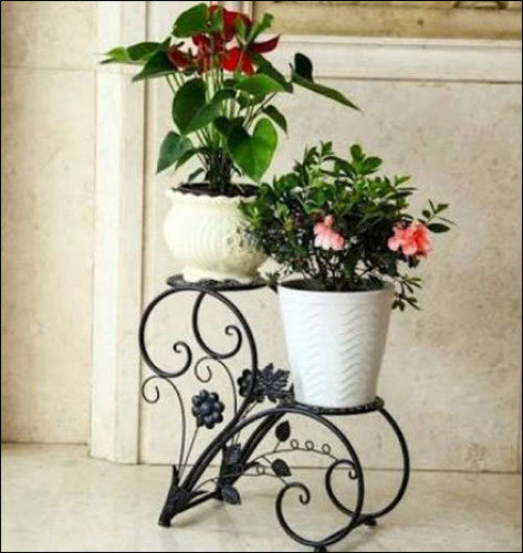 Designer Trypod Iron Planter