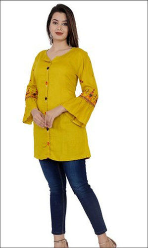 Ladies Straight Full Sleeve Kurti