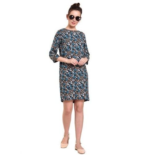  महिलाओं के लिए फ्लोरल प्रिंट शिफ्ट ड्रेस 