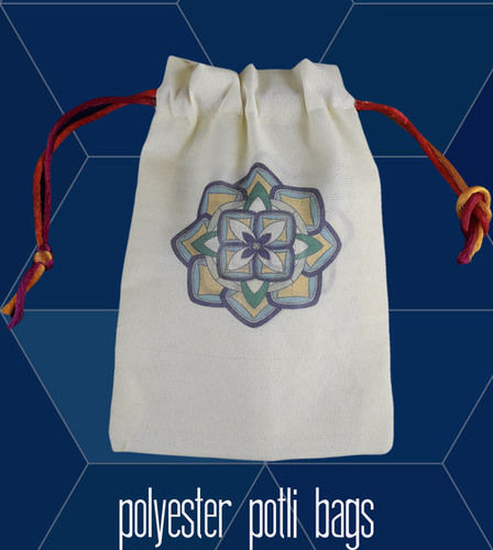  उपहार और सूखे फलों की पैकिंग के लिए हस्तनिर्मित कॉटन पोटली बैग 