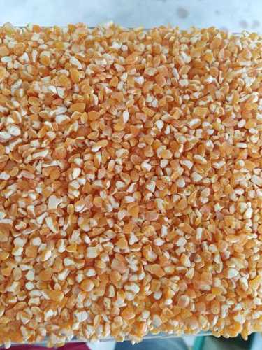 Natural Dried Yellow Maize Grit 5 mm