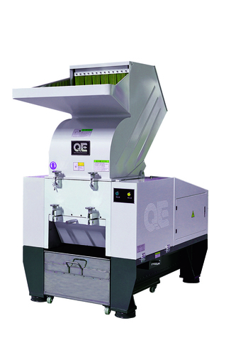 लंप Abs पीपी नायलॉन प्लास्टिक उत्पाद और रीसायकल मशीन लाइन के लिए प्लास्टिक क्रशर Qe ग्रेनुलेटर