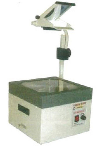 Transparent Easy To Operate Overhead Projector (Model 250S)