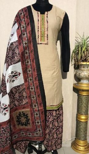 Ladies Brown Salwar Suit D. No. 2418 - Decoration Material: Laces