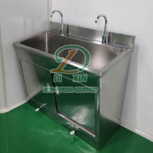 Semi Automatic Stainless Steel Foot Pedal And Knee Operated Hospital Hand Washing Sink