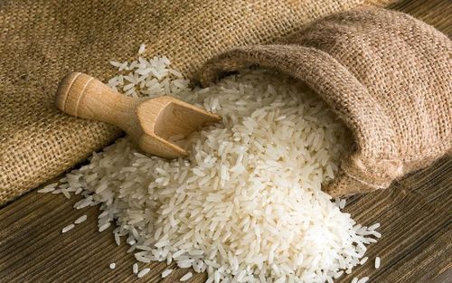  स्वस्थ और प्राकृतिक आधा उबला हुआ गैर बासमती चावल 