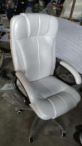 Modern Polished Boss Chair
