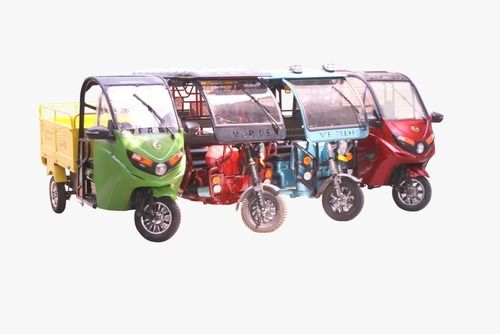 Verde Electric Battery Operated Auto Rickshaw And Loader Speed: 25 Km/Hr