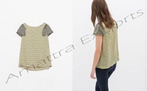 Short Sleeve Crepe Print Top